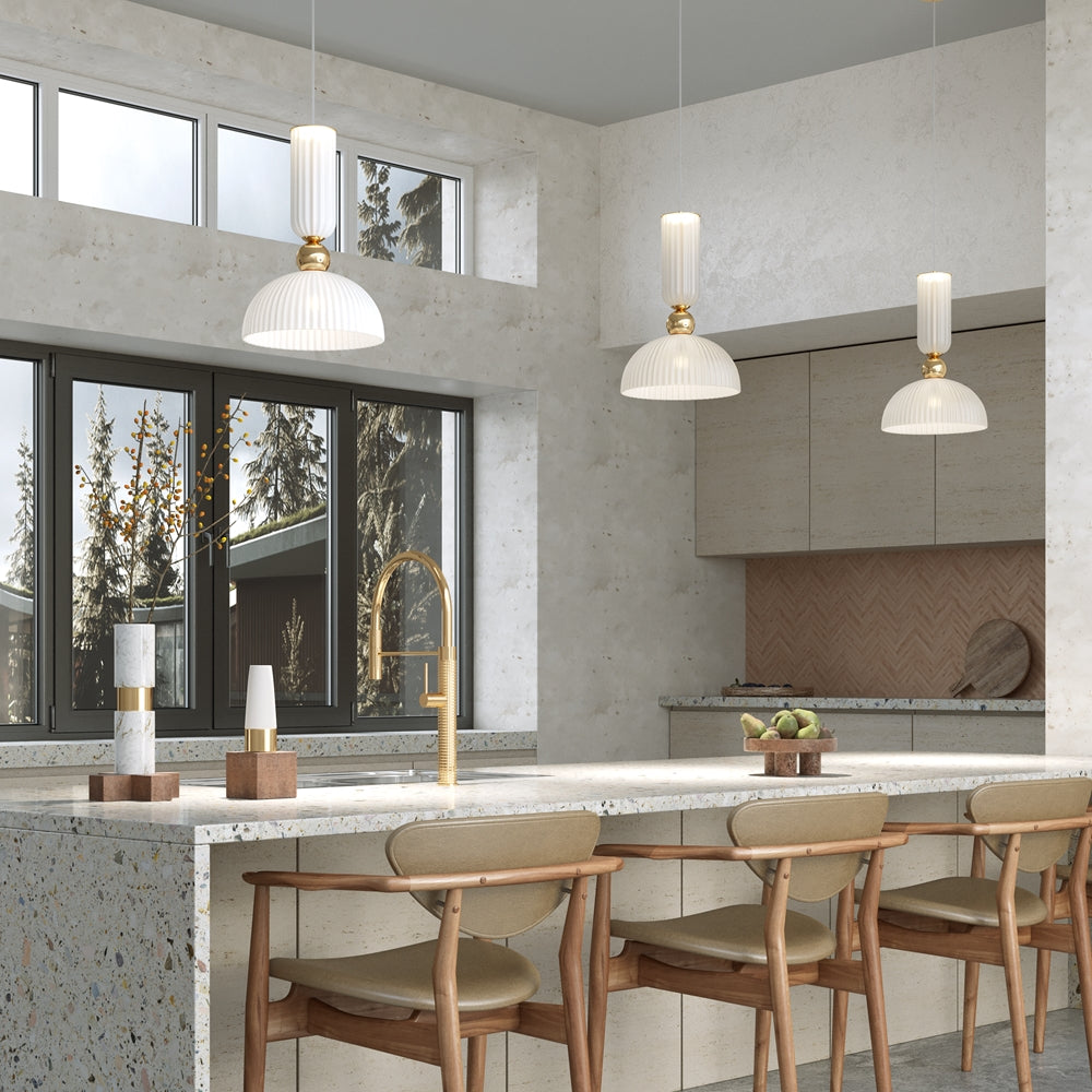 Lustrǎ Maytoni Antic cu sticlă