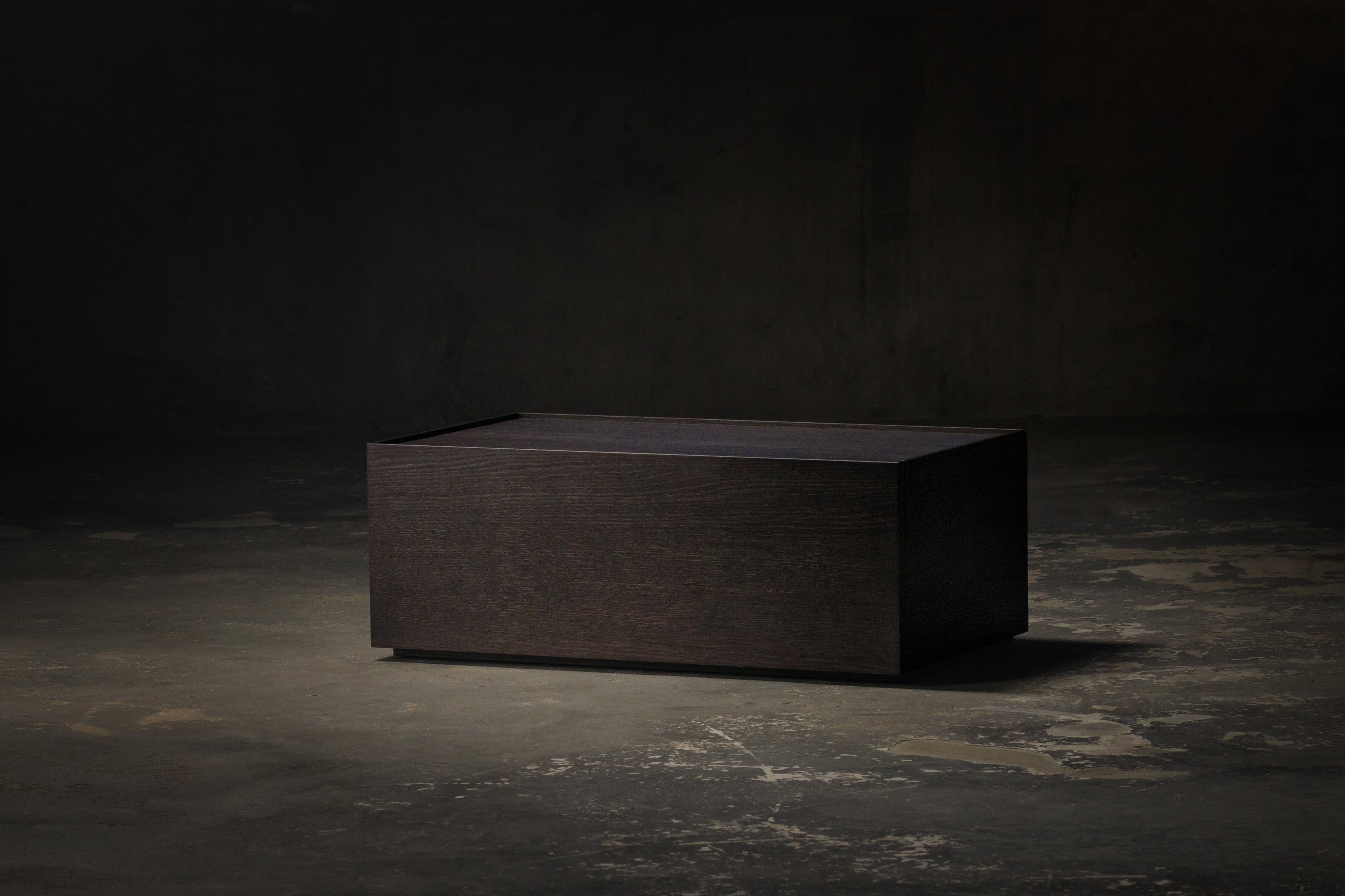 COMODǍ MINIMALISTA - Decorevo